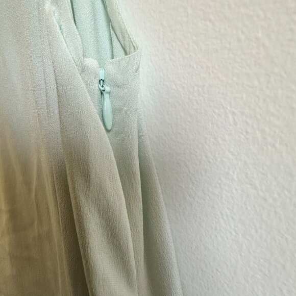 ๐ฟ Wilfred 100% Silk Dress โ Size 6 โ Soft Mint Green - Picture 6 of 8